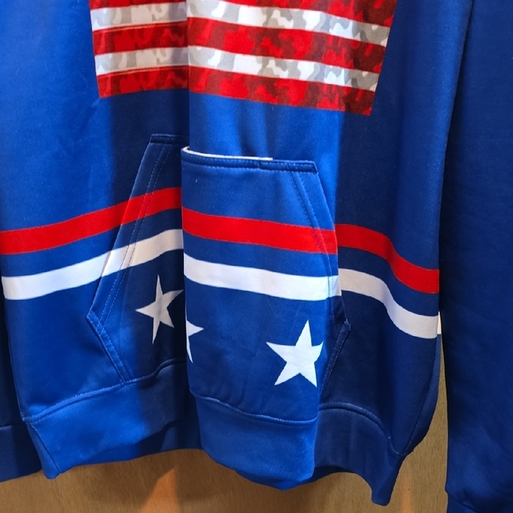 Blue USA Flag Hoodie - Picture 4 of 9